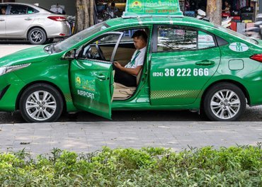 Hanoi To Halong Bay By Taxi