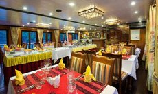 Royal Palace Cruise
