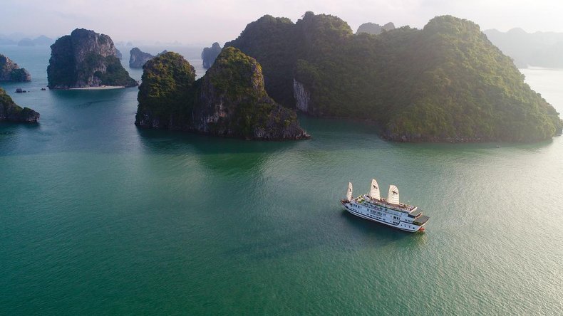 11 Best Halong Bay Cruises for Families & Kids