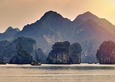 Halong Bay Weather in October