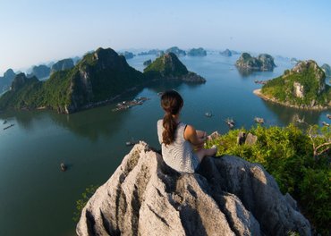 The 6 Best Ways to See Halong Bay