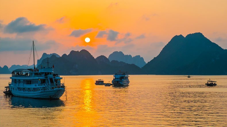 Halong Bay Weather in February