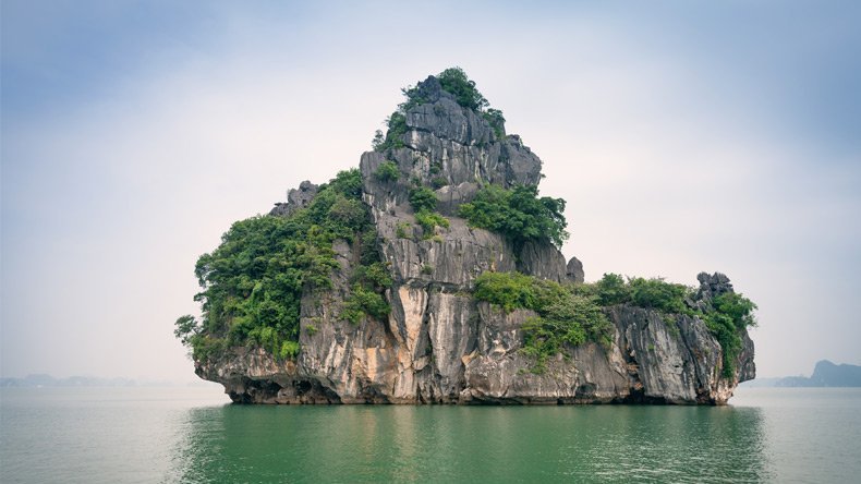 Thien Nga Islet - A Guide to The Graceful "Swan" Islet