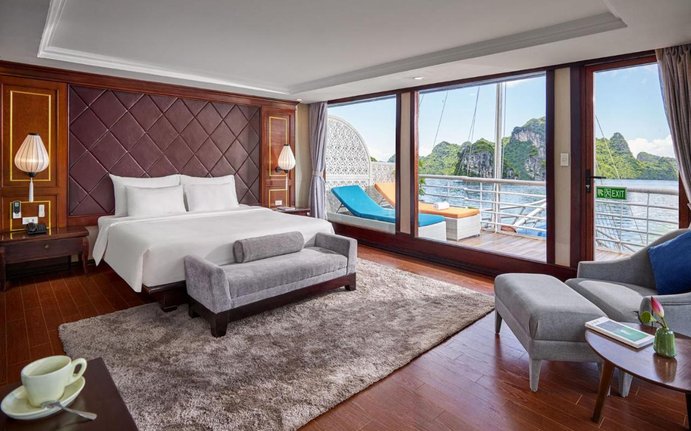 Lan Ha Lotus Cruise