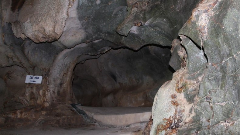 2. Visit caves