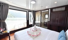 Sapphire Cruise