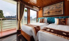 Cozy Bay Classic Cruise