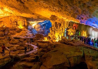 Sung Sot (Surprise) Cave: Explore The Biggest Cave in Halong Bay