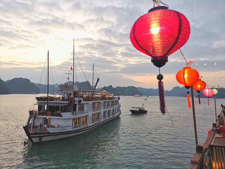 ha long bay cruise deals